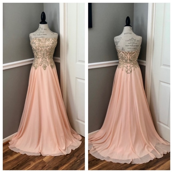 Jovani Dresses & Skirts - NEW JOVANI SZ 10 BLUSH BEADED CHIFFON FORMAL EVENING GOWN